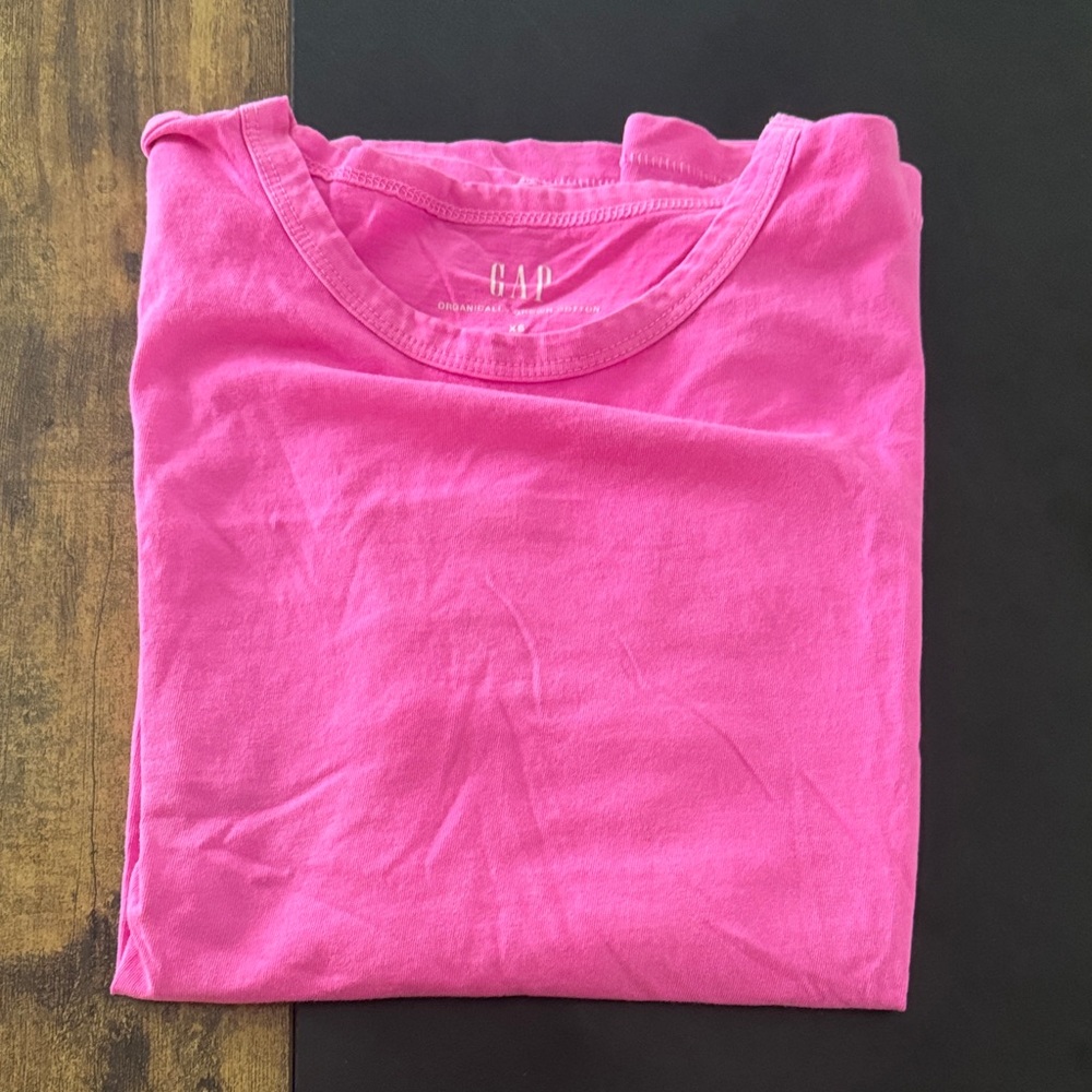 GAP womens Bright Pink Short Sleeve Tee